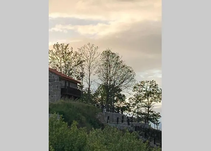 Formas Patuscas, * Gouveia (Guarda)